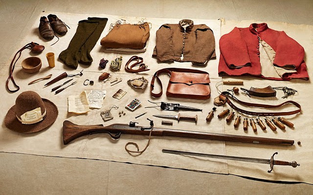 Từ chiến tranh trung cổ cho tới thời hiện đại, đây là tất cả những vật dụng mà binh lính từng mang ra trận - Ảnh 6.