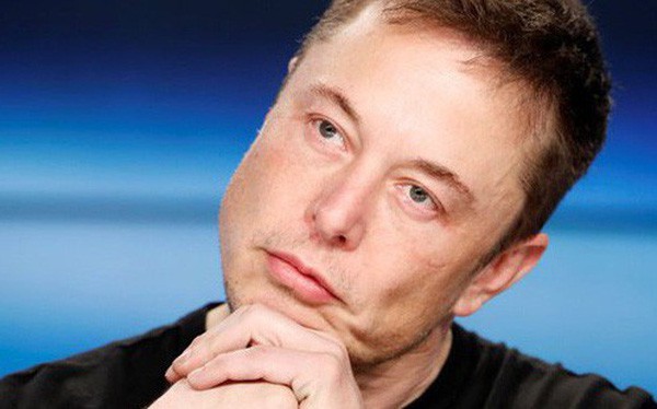 Cổ phiếu Tesla lại lao dốc sau khi xuất hiện hình ảnh Musk hút cần và một loạt lãnh đạo cấp cao nghỉ việc - Ảnh 1.