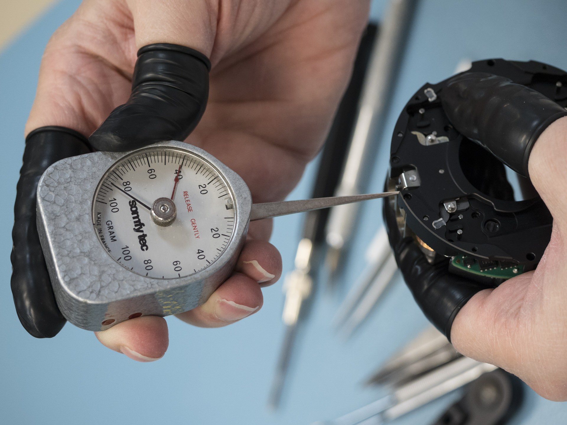 Thiết bị chuyên dụng đo lực khép