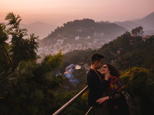  Bộ ảnh cưới không bình thường chút nào ở Nepal của cựu CEO Uber Việt Nam - Ảnh 9.