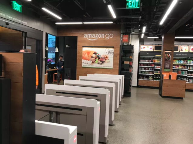 Amazon chính thức đưa chuỗi cửa hàng tiện lợi Amazon Go vào hoạt động, không có thu ngân, không còn cảnh xếp hàng chờ thanh toán - Ảnh 3.