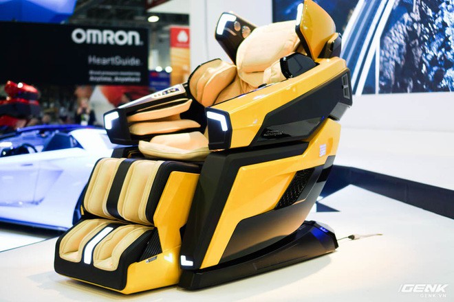 [CES 2019] Thư giãn cũng phải chất với ghế massage Lamborghini giá bán gần 700 triệu Đồng - Ảnh 1.