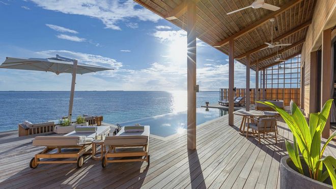 Tham quan khu nghỉ dưỡng xa hoa trên đảo nhân tạo với hệ thống pin Mặt Trời ngay trên mái nhà tại Maldives - Ảnh 11.