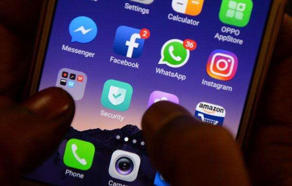 Tính năng nhắn tin của Facebook Messenger, Instagram và WhatsApp sẽ trở thành một - Ảnh 1.