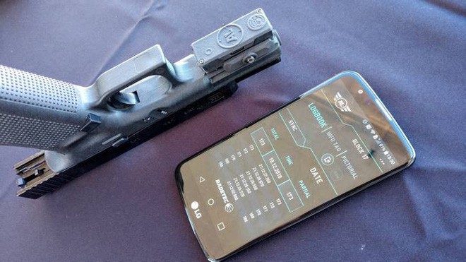Hộp khóa nòng thông minh đầu tiên trên thế giới với màn hình hiển thị số đạn trong súng - Ảnh 5.