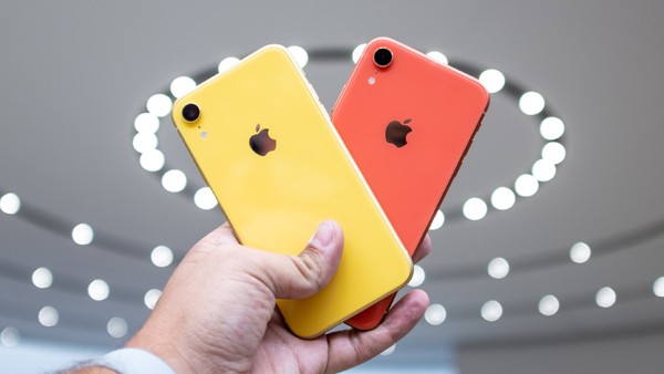 WSJ: Từng được hy vọng là cánh buồm nhưng cuối cùng iPhone XR lại biến thành lỗ thủng làm đắm con thuyền Apple - Ảnh 2.