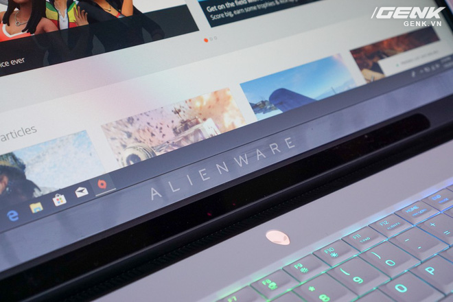 [CES 2019] Dell trình làng laptop Alienware Area m51 với cấu hình khủng, thiết kế cyberpunk, giá từ 2.550 USD - Ảnh 8.