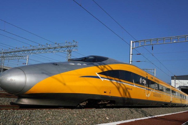 Đường sắt cao tốc của Trung Quốc chạy thử nghiệm đạt tốc độ kỷ lục 385 km/h, cao hơn 10% so với tốc độ thiết kế - Ảnh 2.