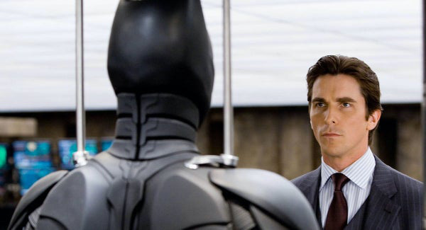 The Dark Knight Rises kiếm được hơn 1 tỉ USD, nhưng tại sao Batman Christian Bale lại không muốn vào vai Người dơi nữa? - Ảnh 1.