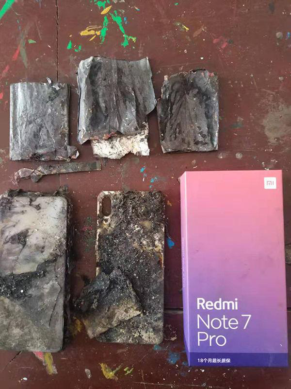 Thêm một chiếc điện thoại Xiaomi nữa phát nổ, lần này là Redmi Note 7 Pro - Ảnh 1.