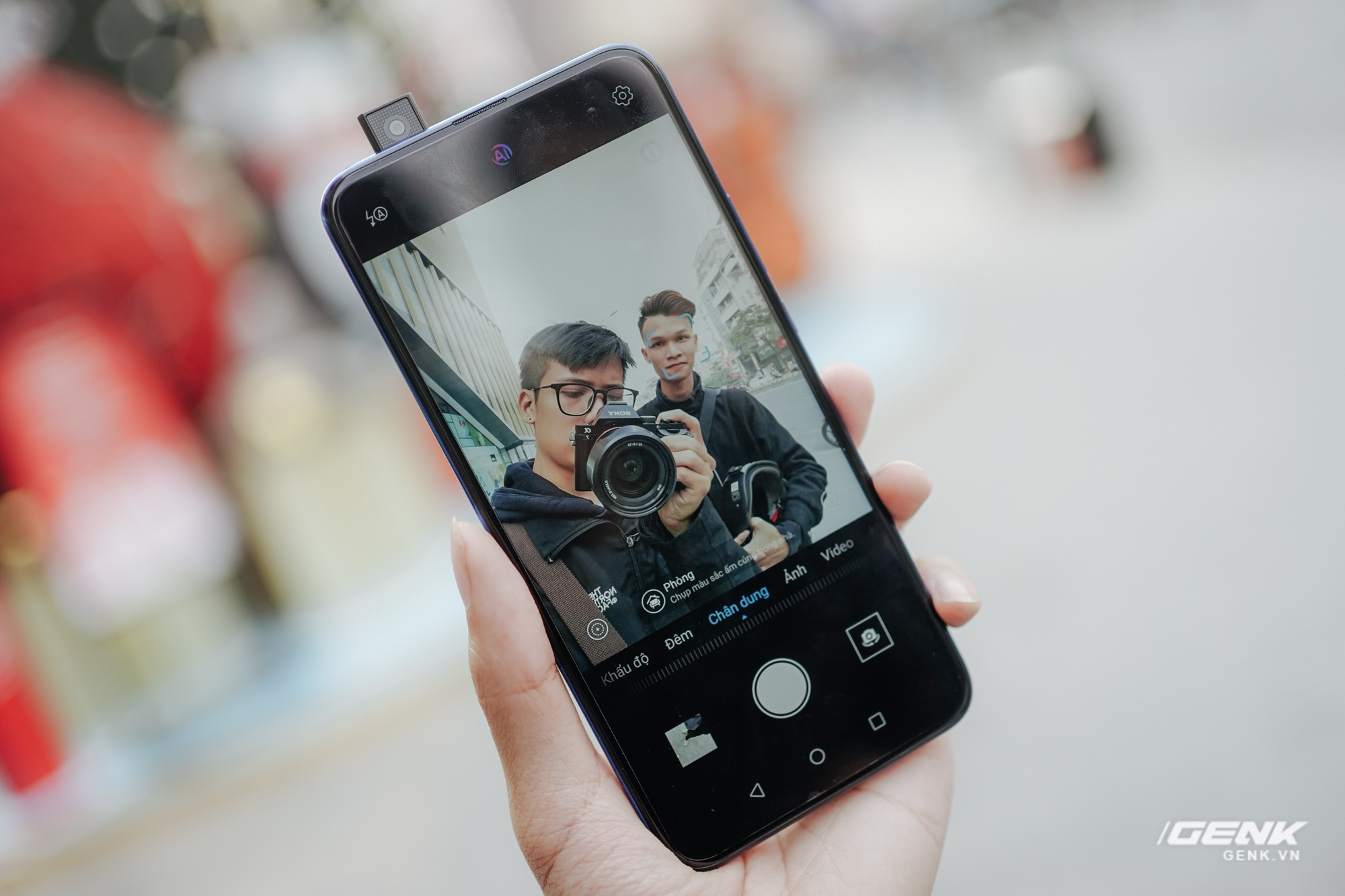 Đánh giá Honor 9X: Liệu có đáng mua trong tầm giá 6 triệu? - Ảnh 3. Đánh giá Honor 9X: Liệu có đáng mua trong tầm giá 6 triệu? - Ảnh 3.