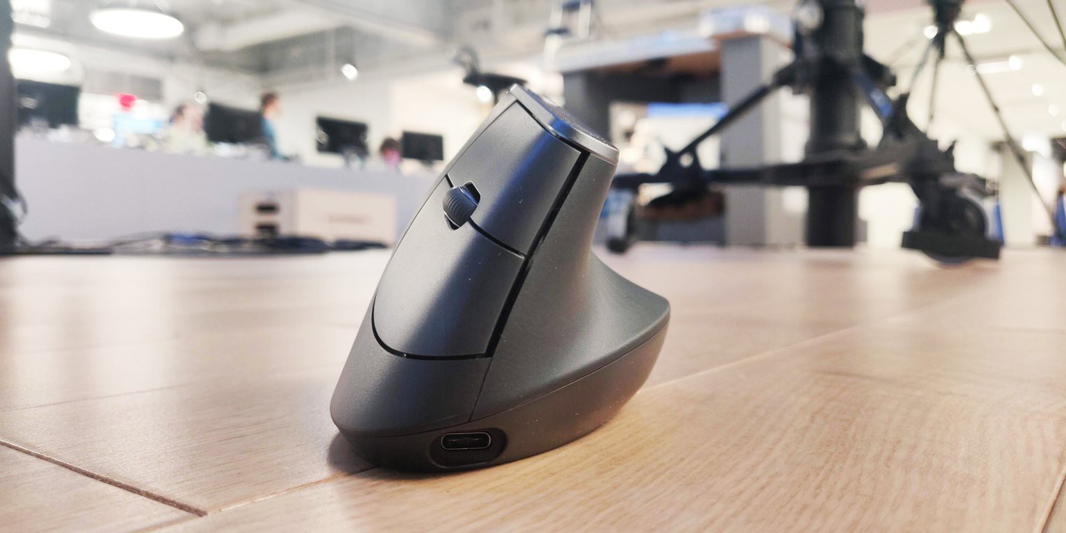 Đ&aacute;nh gi&aacute; chuột dọc Logitech MX Vertical: Con chuột m&aacute;y t&iacute;nh cuối c&ugrave;ng m&agrave; bạn cần mua - Ảnh 1.