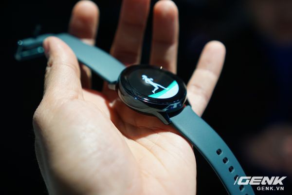Cận cảnh Galaxy Watch Active: Chiếc smartwatch có thiết kế tinh tế nhất của Samsung - Ảnh 9.