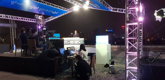 Không chỉ có MBC News, nhiều hãng thông tấn quốc tế cũng chọn được những địa điểm chất không kém ở Hà Nội để dẫn bản tin thời sự - Ảnh 6.