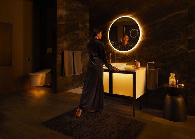 Dạo quanh phòng tắm công nghệ cao đặc biệt, nơi bạn có thể điều khiển mọi thứ từ toilet đến gương bằng giọng nói - Ảnh 4.