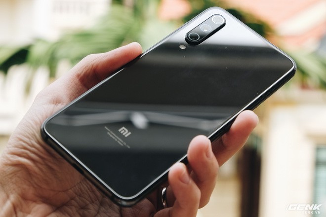 Mi 9 SE sẽ là flagship màn hình nhỏ cuối cùng của Xiaomi? - Ảnh 1.