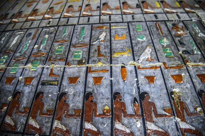Khai quật 2 lăng mộ Ai Cập kỳ lạ nhất lịch sử: sau 4000 năm mà nước sơn vẫn còn như mới - Ảnh 6.