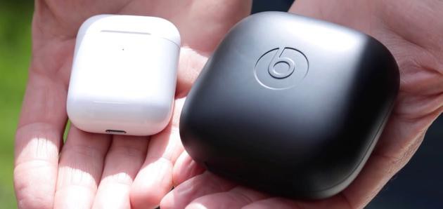 So sánh AirPods và Powerbeats Pro: Đều do Apple sản xuất, vậy nên chọn tai nghe nào? - Ảnh 5.