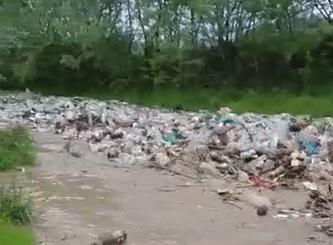 Đoạn video khiến ai cũng phải hoảng sợ về tương lai của Trái đất: Một trận lũ toàn rác là rác - Ảnh 2.