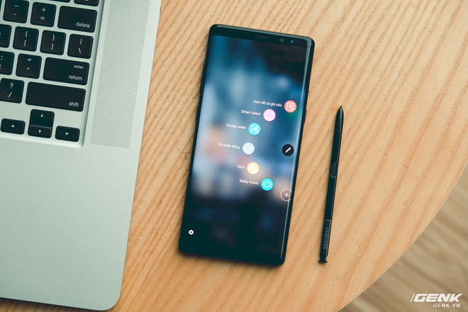 Mua smartphone nào khi cầm 10 triệu đồng trong tay? - Ảnh 5.