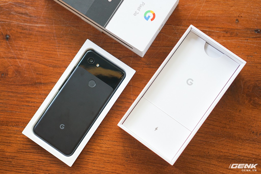 Tr&ecirc;n tay Google Pixel 3a tại Việt Nam: kh&ocirc;ng đẹp, 1 camera nhưng ho&agrave;n to&agrave;n c&oacute; thể khiến nhiều &ocirc;ng lớn ngh&igrave;n đ&ocirc; t&acirc;m phục, khẩu phục - Ảnh 3.