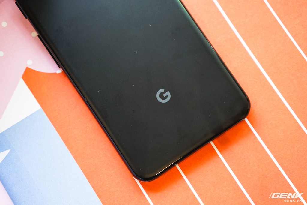 Tr&ecirc;n tay Google Pixel 3a tại Việt Nam: kh&ocirc;ng đẹp, 1 camera nhưng ho&agrave;n to&agrave;n c&oacute; thể khiến nhiều &ocirc;ng lớn ngh&igrave;n đ&ocirc; t&acirc;m phục, khẩu phục - Ảnh 40.