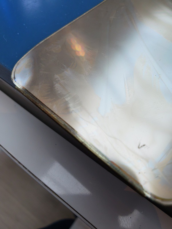 Thợ sửa smartphone khẳng định tấm nền OLED trên iPhone X không hề gập vào trong như mọi người nghĩ - Ảnh 3.