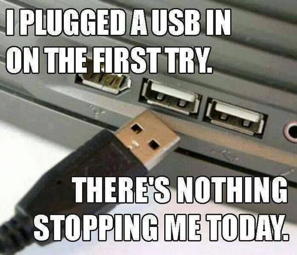 Nói thêm về cha đẻ cổng USB và những khó khăn gặp phải khi đưa ra kết nối phải cắm đến 3 lần mới vào - Ảnh 1.