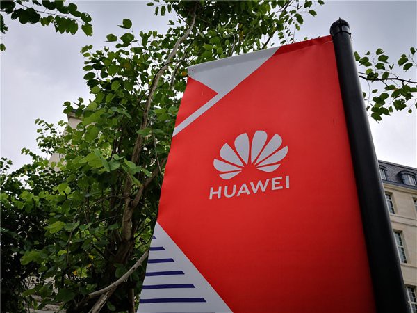 Huawei tuyên bố sẵn sàng ký cam kết không hoạt động gián điệp với Mỹ - Ảnh 1.