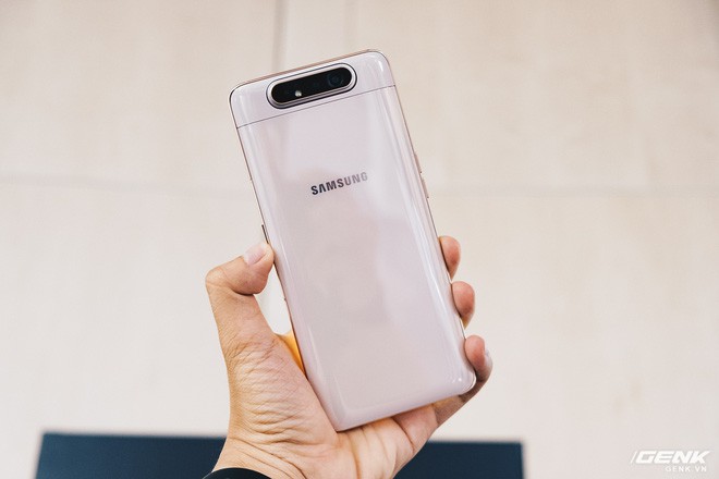 Samsung Galaxy A80 chính thức ra mắt tại Việt Nam: Camera trượt xoay 180 độ, màn hình không cạnh, chip Snapdragon 730G, giá bán 15 triệu đồng - Ảnh 3.