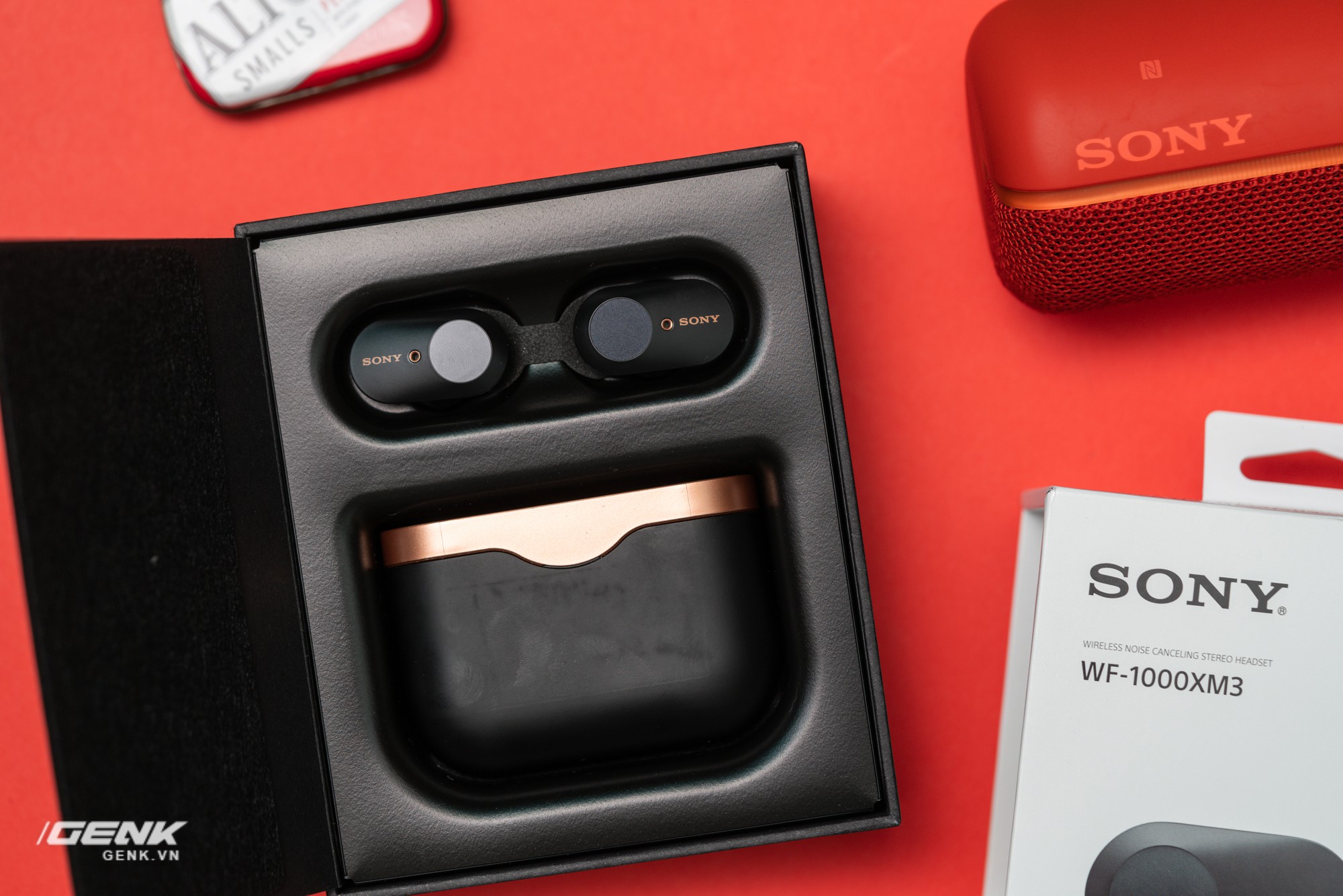 Đ&aacute;nh gi&aacute; chi tiết tai nghe true-wireless WF-1000xm3: Muộn c&ograve;n hơn l&agrave; kh&ocirc;ng bao giờ - Ảnh 5.
