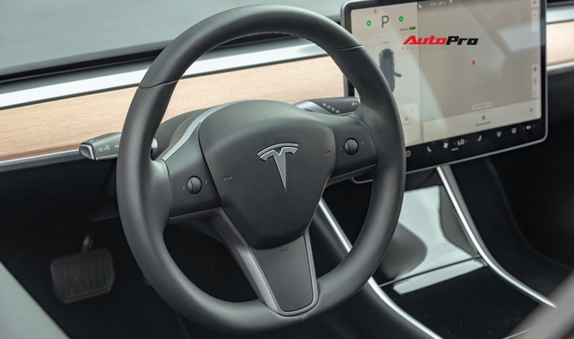 Đánh giá nhanh Tesla Model 3 đầu tiên Việt Nam: 8 điểm thú vị ít ai biết sau mức giá hơn 3 tỷ đồng - Ảnh 29.