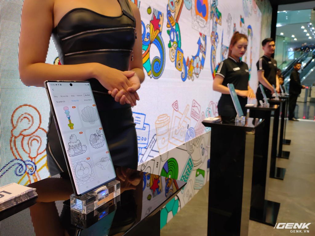 Galaxy Note10 v&agrave; Note10  ch&iacute;nh thức ra mắt tại Việt Nam: gi&aacute; từ 22,9 triệu đồng, mở b&aacute;n 23/8 - Ảnh 11.