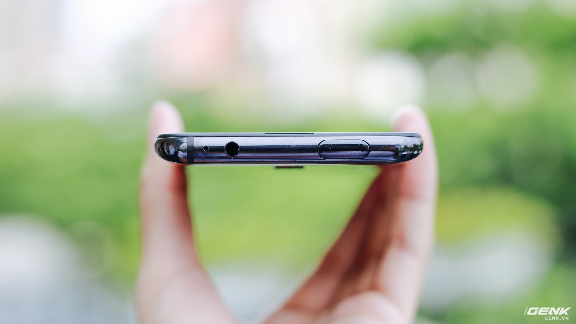 Đánh giá Xiaomi Mi 9T: Sự lựa chọn sáng giá trong phân khúc tầm trung - Ảnh 11. Đánh giá Xiaomi Mi 9T: Sự lựa chọn sáng giá trong phân khúc tầm trung - Ảnh 11.