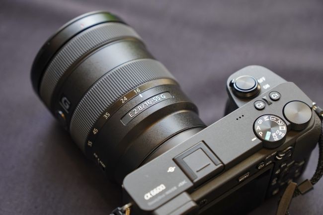 Sony ra mắt bộ đôi máy ảnh không gương lật A6100 và A6600 cùng 2 ống kính mới - Ảnh 4.