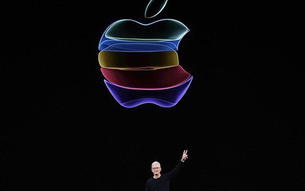 Vốn hóa Apple lại vượt 1 nghìn tỷ USD nhờ “bộ ba” iPhone mới - Ảnh 1.