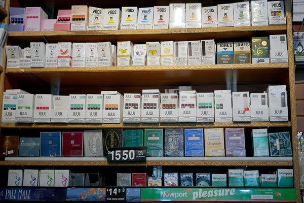 Sau 6 ca tử vong do bệnh phổi bí ẩn, New York tuyên bố cấm khẩn cấp nhiều loại thuốc lá điện tử - Ảnh 3.