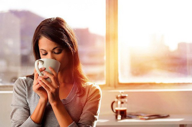 Cà phê mỗi buổi sáng - biểu tượng của người hướng đến thành công với những lợi ích mang lại cho cơ thể không phải ai cũng biết - Ảnh 1.
