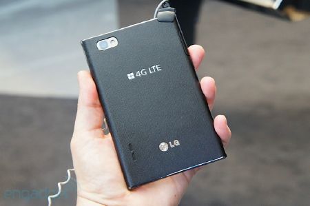 LG Optimus VU ch&iacute;nh thức l&ecirc;n kệ ở Việt Nam với gi&aacute; 13 triệu 7