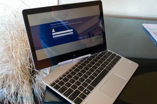Laptop màn hình cảm ứng xoay HP EliteBook Revolve 3