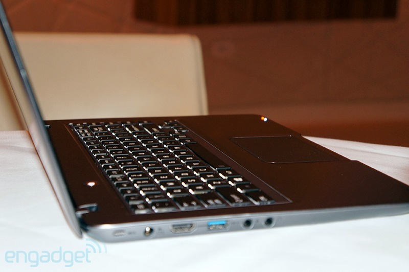 Toshiba giới thiệu laptop màn hình cảm ứng giá rẻ Satellite U845t 3