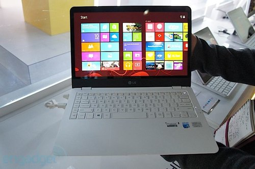 Bộ 3 laptop mới của LG tại CES 2013 13