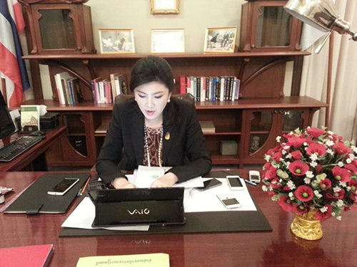 Nữ thủ tướng Thái mê đồ công nghệ 1