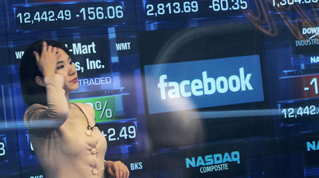 Facebook khiến NASDAQ bị phạt 5 triệu USD 1