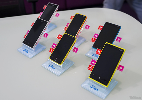 Microsoft có ảnh hưởng tới thiết kế Nokia Lumia 1