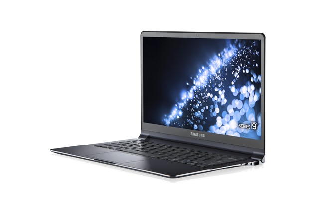 Ultrabook siêu cao cấp Series 9 của Samsung bắt đầu bán 1