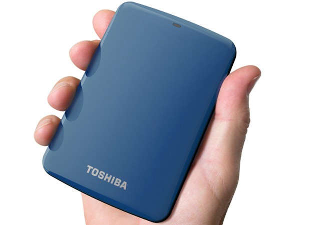 Toshiba công bố ổ cứng di động Canvio Connect, khuyến mại 10 GB lưu trữ trực tuyến 2