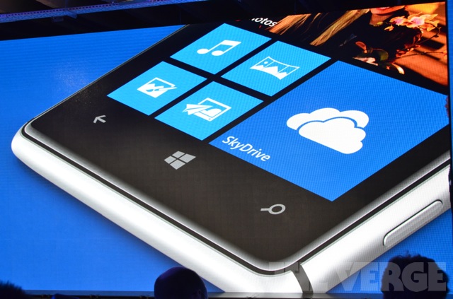 [Kết thúc] Tường thuật trực tiếp sự kiện Nokia Lumia: See What's Next 1
