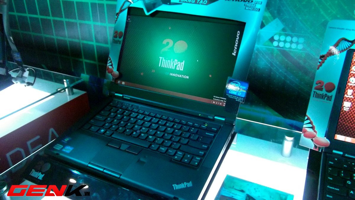 mung-thinkpad-tron-20-lenovo-tung-bung-ra-mat-san-pham-moi