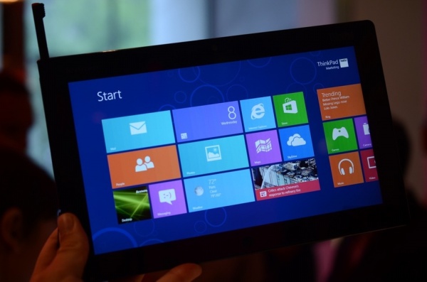 tan-binh-windows-8-thinkpad-tablet-2-xuat-hien